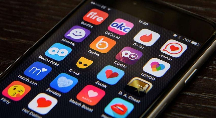 6 Finest Dating Websites for Individuals Over 50, According to Partnership Experts